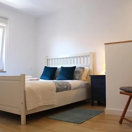 A Casa Pequena In Hébergement de vacances Oporto